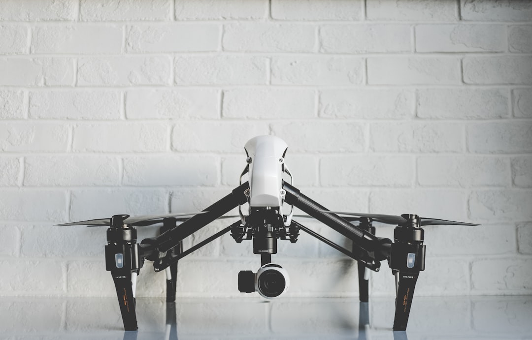 selective focus of black and white quadrone - Photo by Kenny Eliason on Unsplash